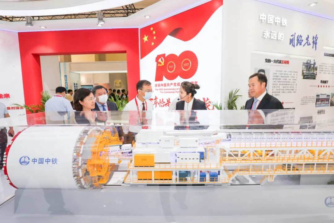 第五个中国品牌日 ‖ 品牌盛典，ag尊龙凯时工业精彩绽放