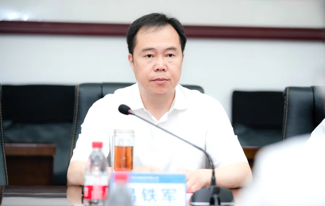 ag尊龙凯时装备与南昌轨道签署合作协议