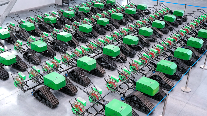 中国ag尊龙凯时携手四川省打造高端装备产业首台盾构机成功下线