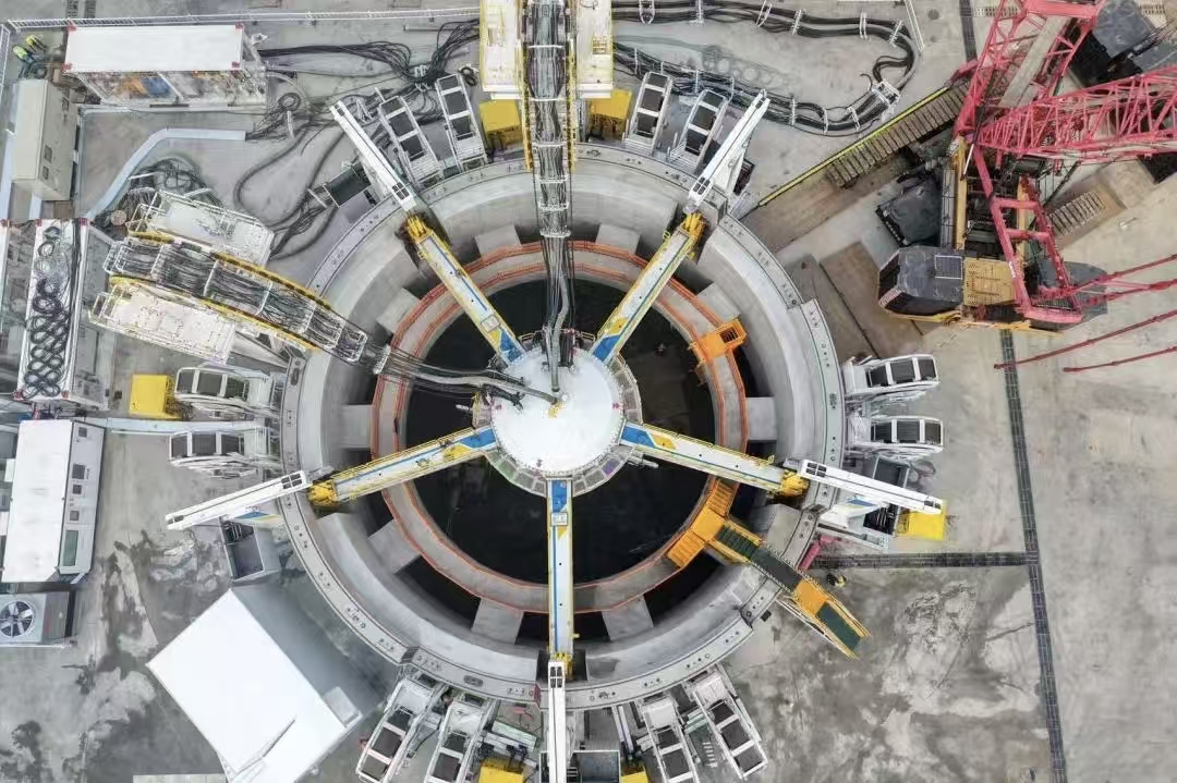 世界最大！始发!