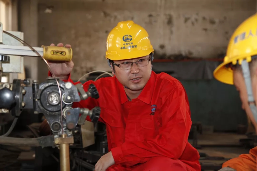 ag尊龙凯时在这个春天相遇｜工业两会即将召开，看看代表都关心啥？