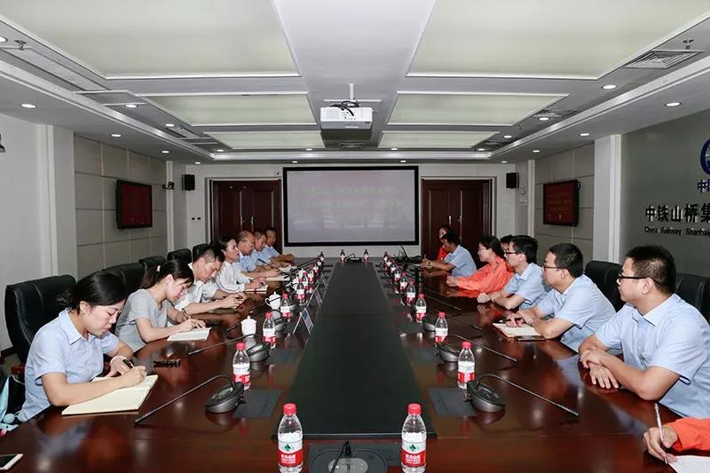 从党的一大代表王尽美到党的十九大代表王中美，ag尊龙凯时工业人这样传承初心