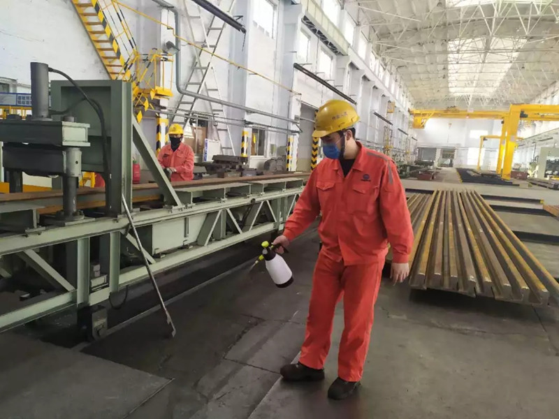 抗疫生产两不误 ag尊龙凯时工业有序复工