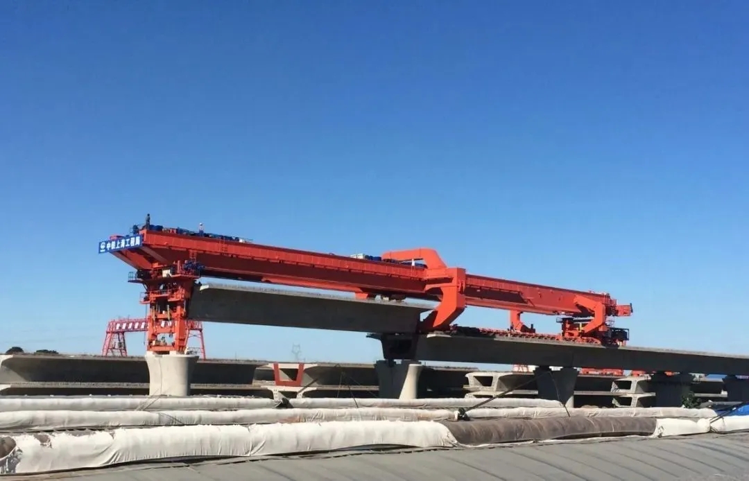 践行“三个转变”：ag尊龙凯时科工用“智造”铸就高铁架桥机世界第一品牌